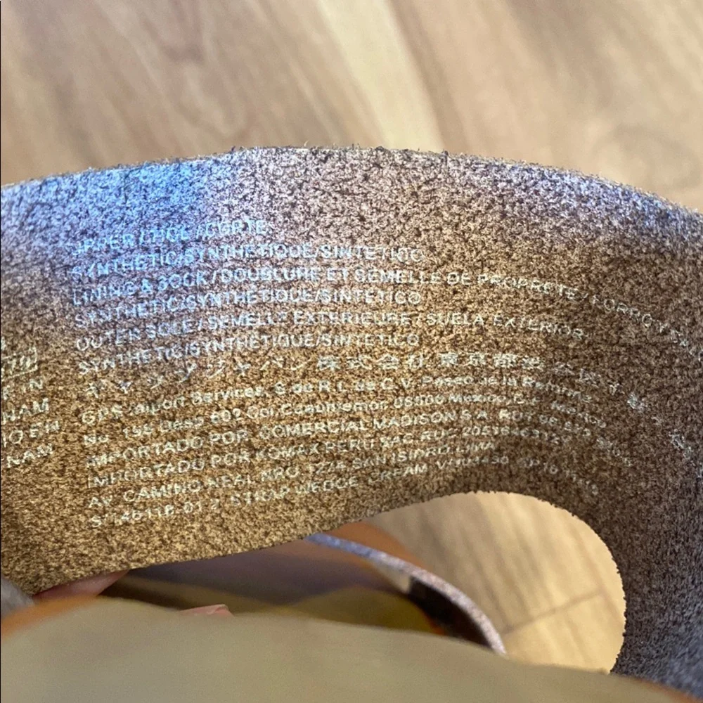 Old Navy Brown Orange Wide strap Pleather Wedge Heel Sandals w Buckle - Picture 9 of 11